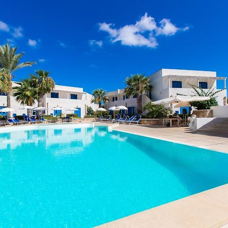 Resort Cala La Luna Favignana Eksteriør billede